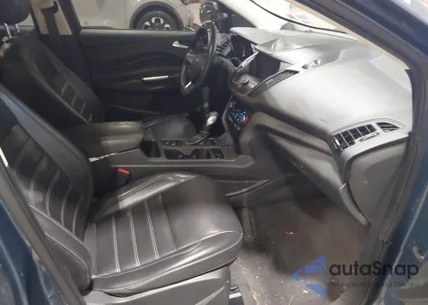 2019 Ford Escape Sel z USA, uszkodzony, nr VIN 1FMCU9HD2KUB73796